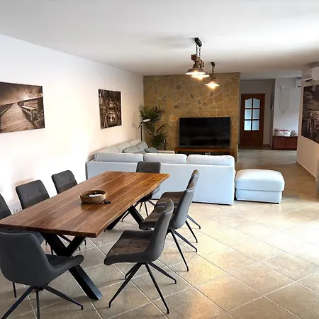 Bleu Fontaine Апартаменты Kekkut