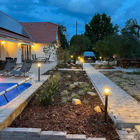 Apartamento Bleu Fontaine Kekkut
