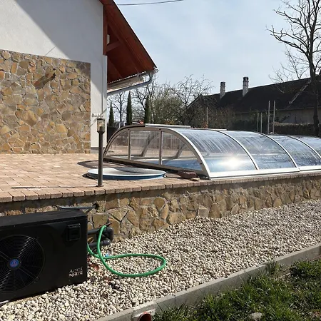 Апартаменты Bleu Fontaine